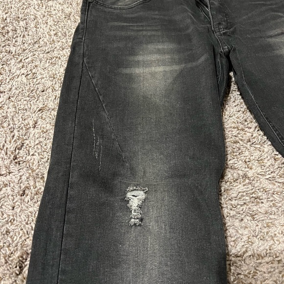 LIKE NEW Jeans Slim Fit Stretchy 34x32 - Picture 5 of 6